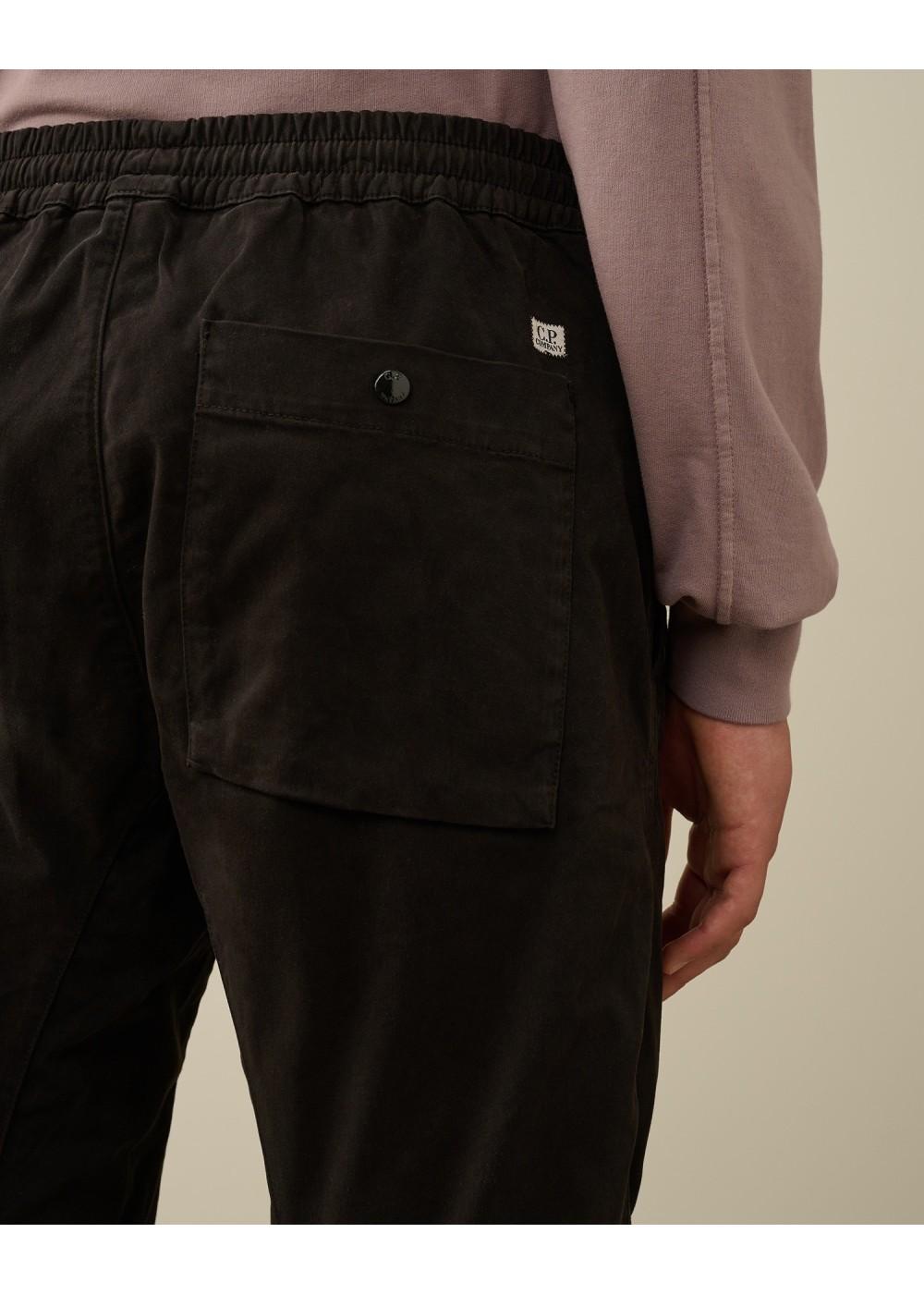 C.P. Company PANTALON C.P. COMPANY CARGO ÉLASTIQUE  CPPANTALON chez West Gallery Dieppe