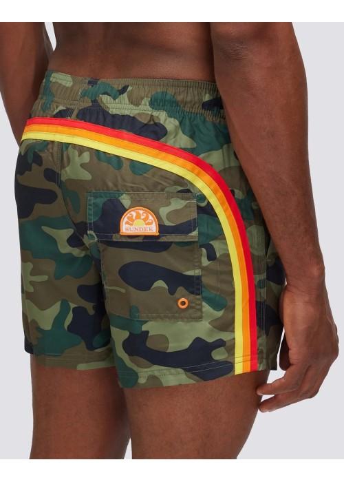 Sundek BOARDSHORT SUNDEK CAMOU M504BDP0153  M504BDP0153 chez West Gallery Dieppe