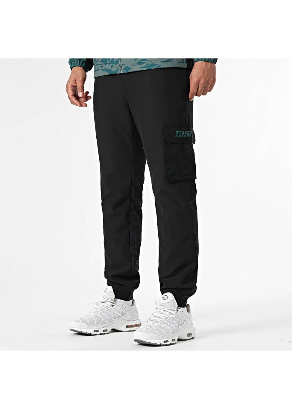 SHARK LIFE ENSEMBLE DE SURVÊTEMENT SHARK LIFE TEMPEST VERT NOIR SHARKTEMPESTVERT chez West Gallery Dieppe SHARK LIFE ENSEMBLE DE SURVÊTEMENT SHARK LIFE TEMPEST VERT NOIR SHARKTEMPESTVERT chez West Gallery Dieppe