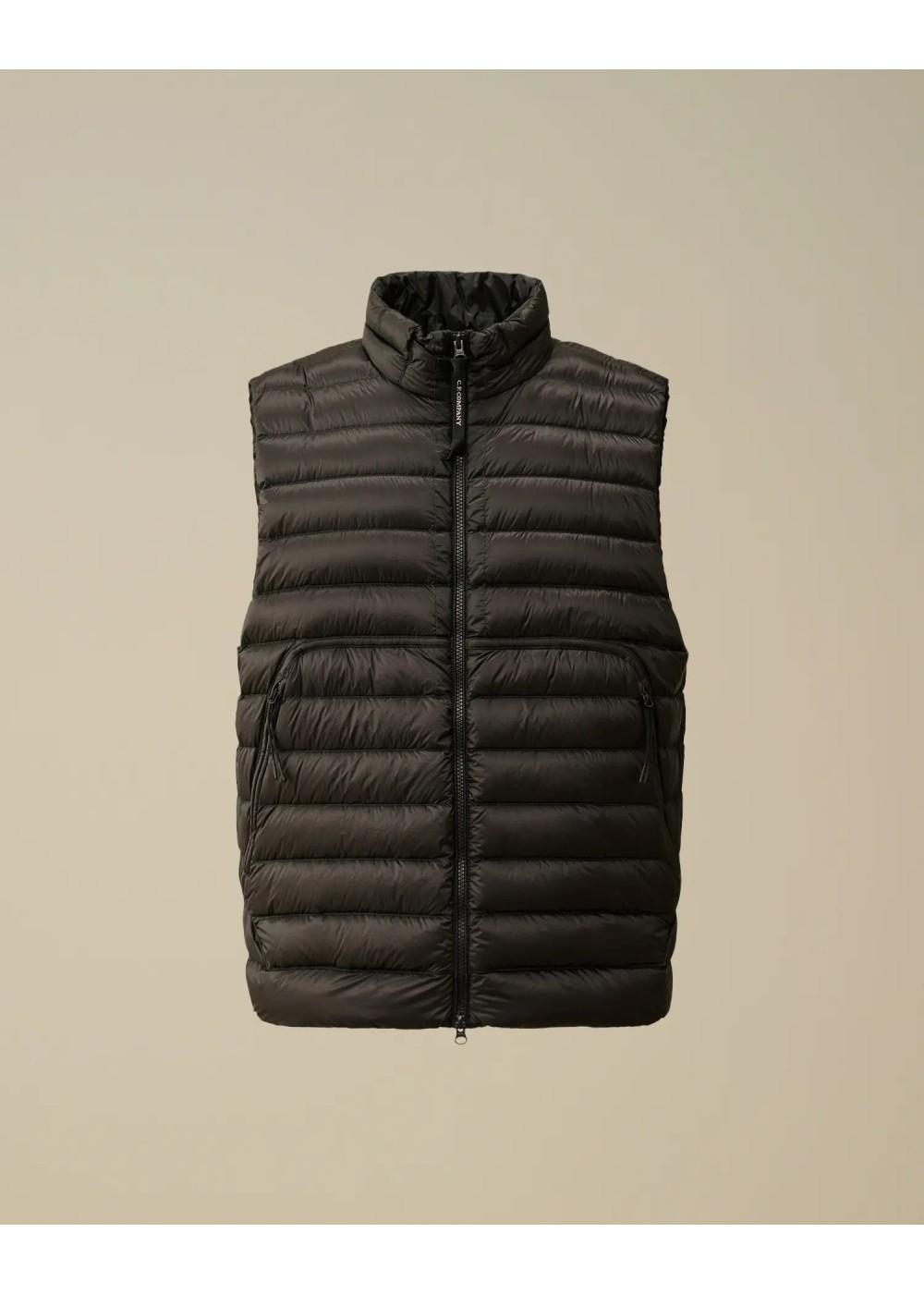 C.P. Company DOUDOUNE C.P. COMPANY SANS MANCHES D.D. SHELL CPSANSMANCHES chez West Gallery Dieppe