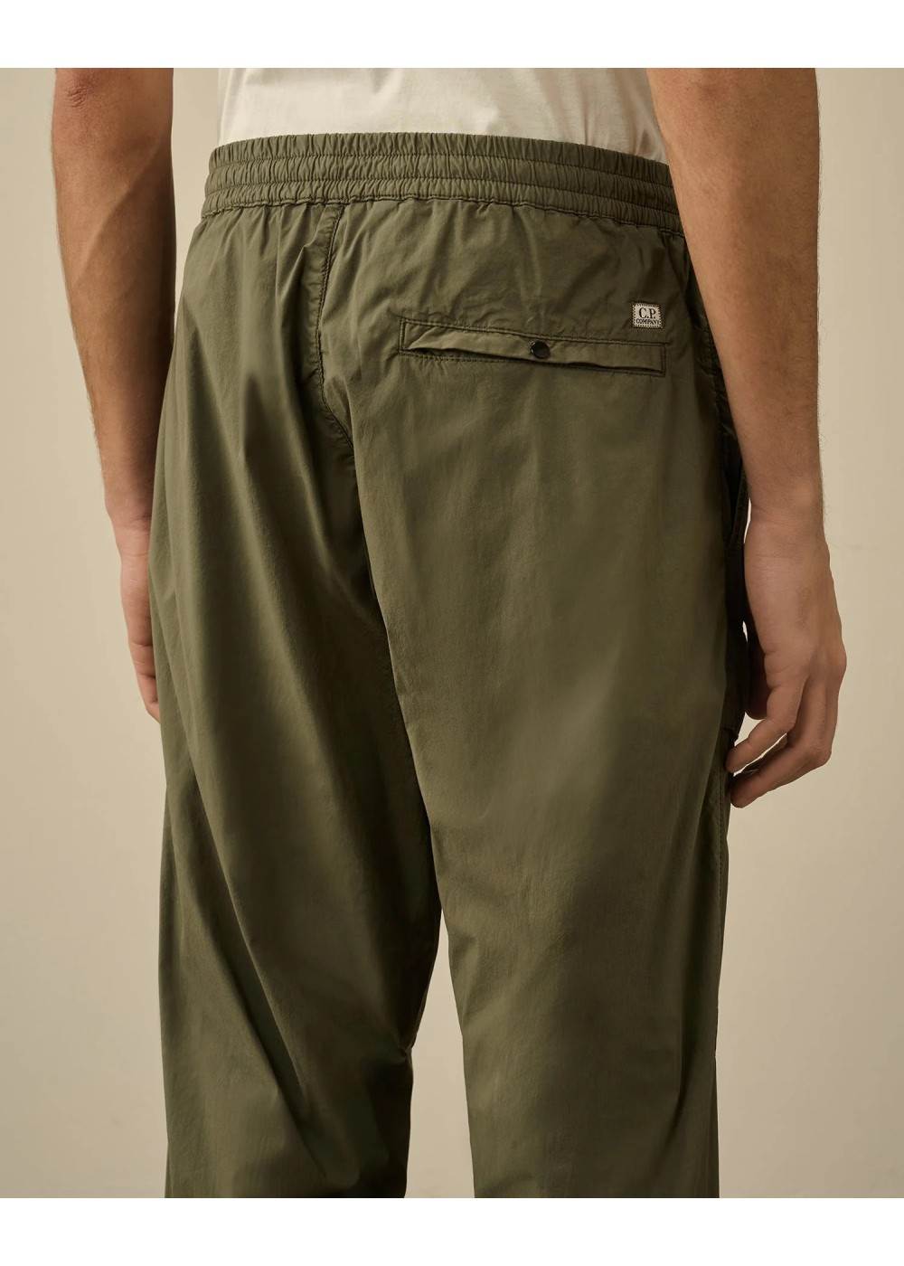 C.P. Company PANTALON CARGO CONFECTIONNÉ C.P. COMPANY CPJOGGNYLON chez West Gallery Dieppe