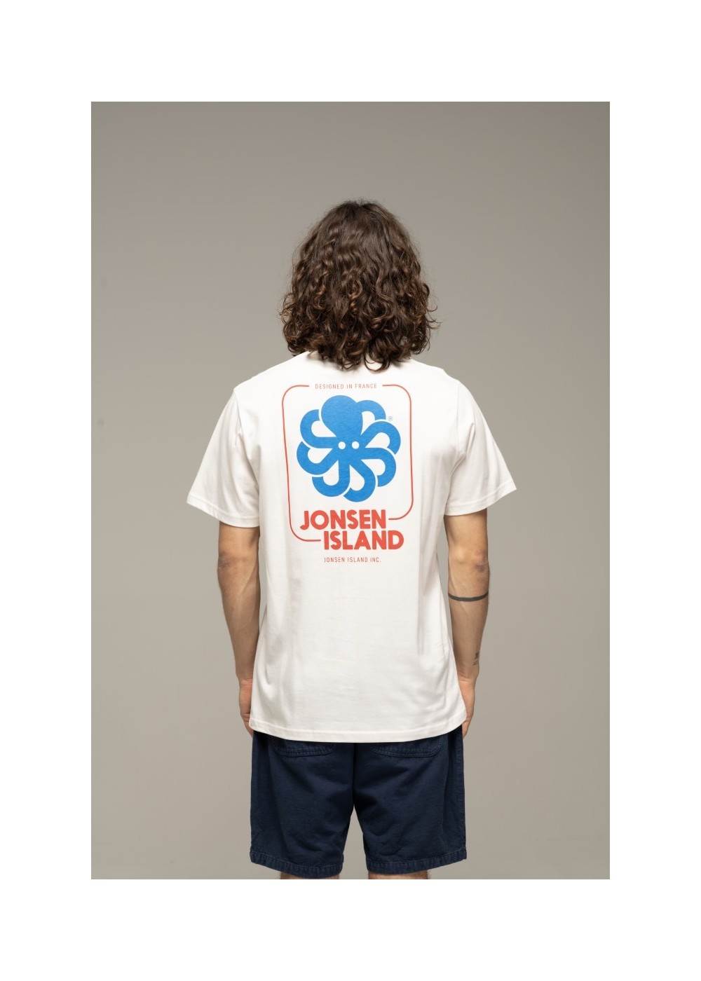 Jonsen Island T-SHIRT CLASSIC BIG LABEL JONSEN ISLAND JICLASSICBIGLABEL chez West Gallery Dieppe Jonsen Island T-SHIRT CLASSIC BIG LABEL JONSEN ISLAND JICLASSICBIGLABEL chez West Gallery Dieppe